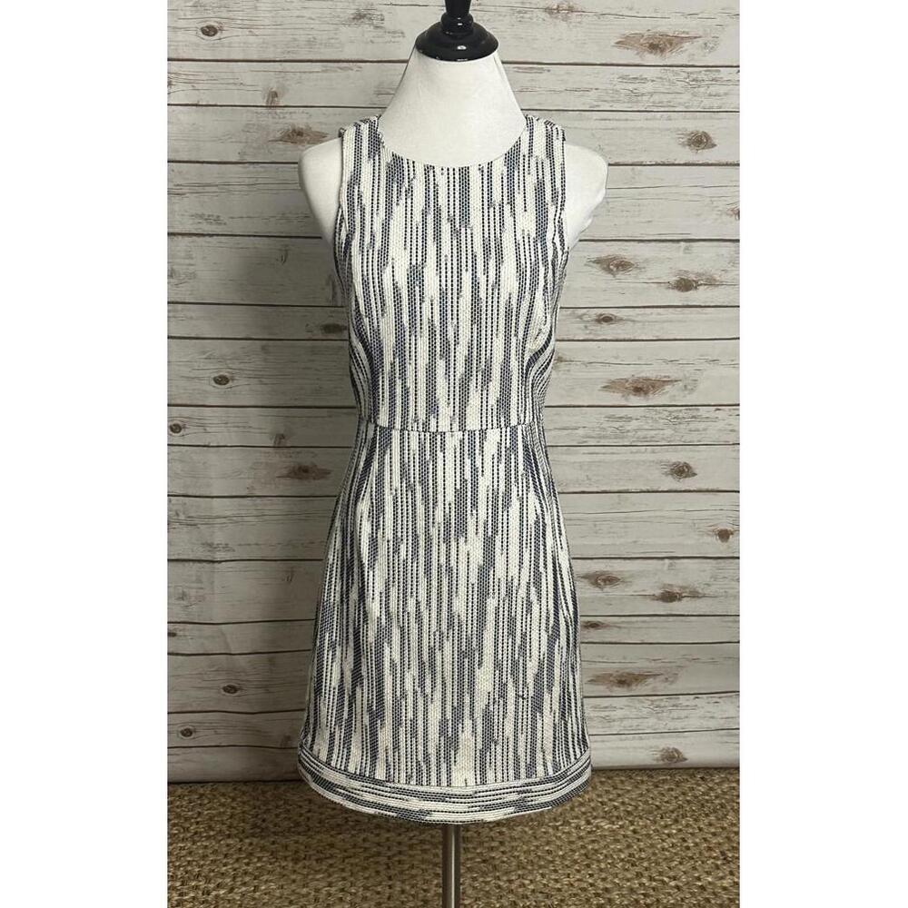 J.Crew navy/cream office siren Italian tweed sleeveless sheath dress Size 2